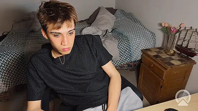 Вебкам-шоу kevinnoff19