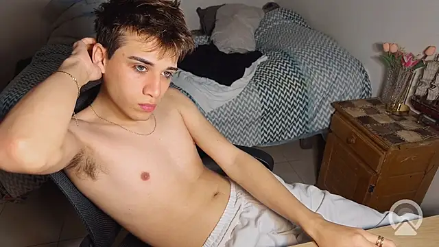 kevinnoff19 Pertunjukan Webcam