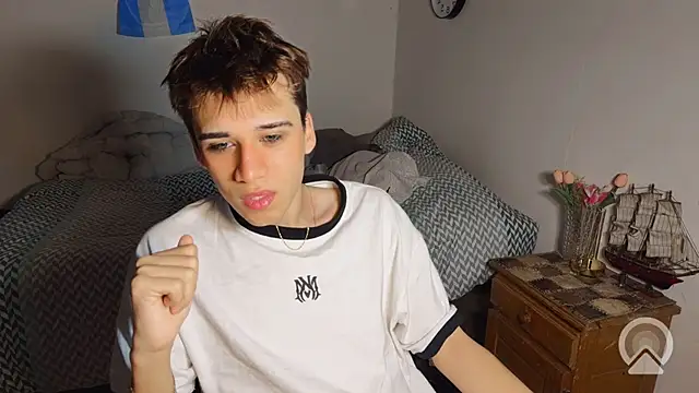 kevinnoff19 网络视讯表演