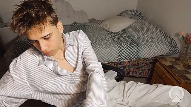 kevinnoff19 Show Webcam
