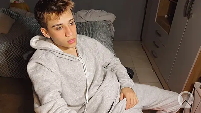 kevinnoff19 webcam show