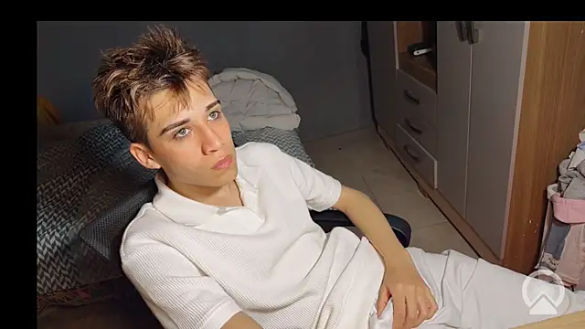 kevinnoff19 Шоу с уебкамера