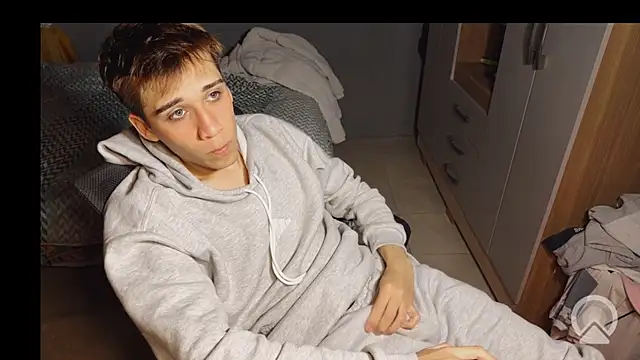 kevinnoff19's Webcam Show