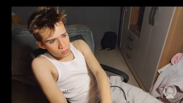 kevinnoff19 Шоу с уебкамера
