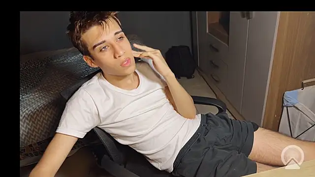 kevinnoff19 Webcam Show
