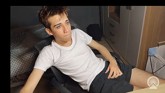 kevinnoff19 – webcam-show