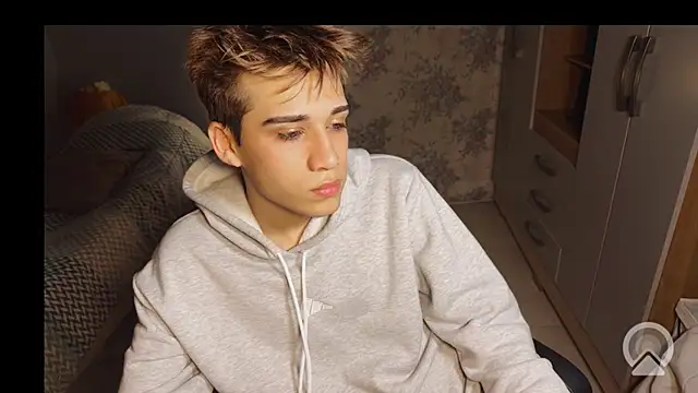 kevinnoff19's Webcam Show