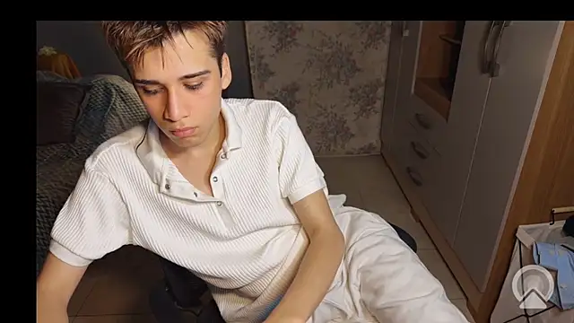 kevinnoff19n Webbikameraesitys