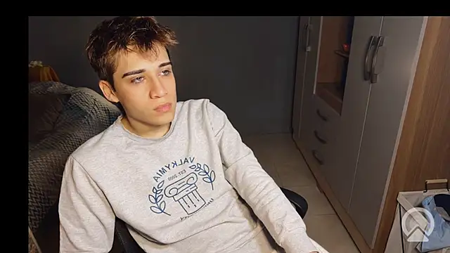 Вебкам-шоу kevinnoff19