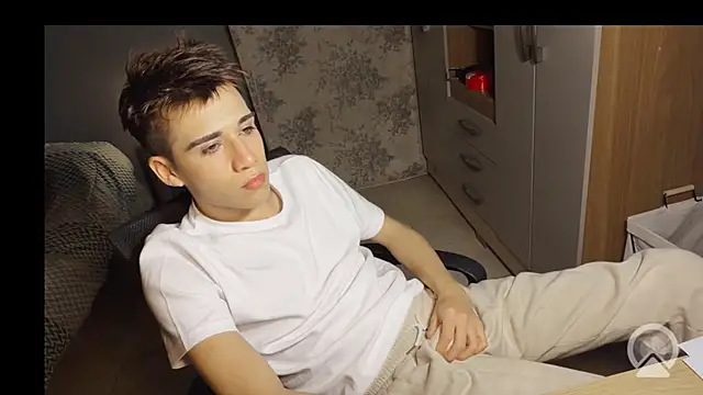הופעת וובקאם של kevinnoff19