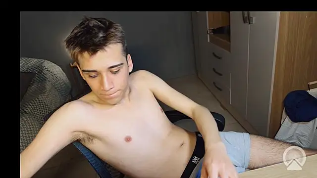 kevinnoff19 Webcam Show