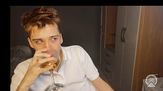 عرض كام kevinnoff19