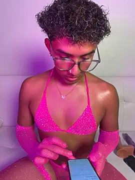 Ashleythelatinaa's Webcam Show