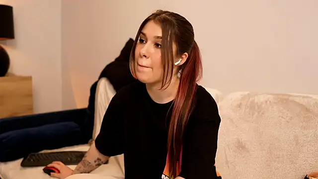 Živý XXX chat SashaBonfire