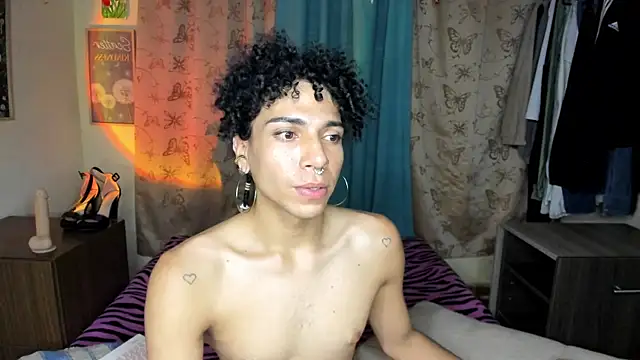 Pokazy przed kamerką – Angel_White25