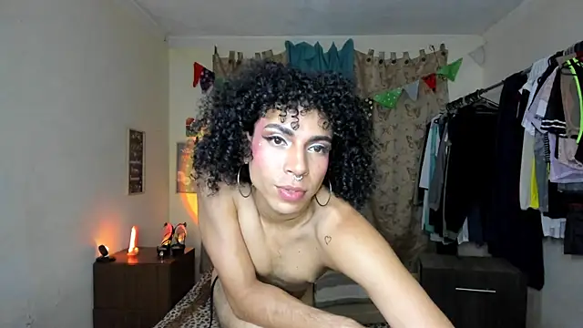 عرض كام Angel_White25