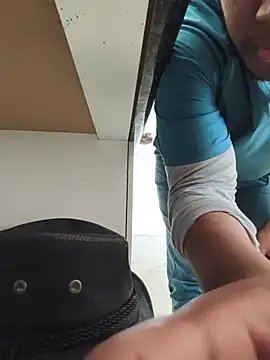 Вебкам-шоу josecamsex27