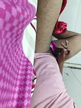 Drakecamsex27: διαδικτυακό σόου στην κάμερα