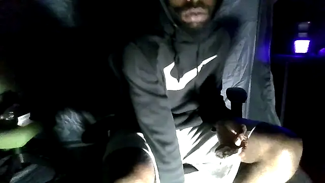 SoboredBbc240's Webcam Show