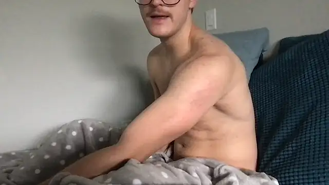 yngdesire Шоу с уебкамера