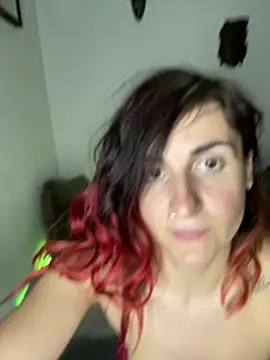 Aur0raallure Webcam-Show