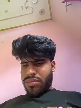 BIGGGGGBOYYYYY Adlı Modelin Canlı XXX Sohbeti