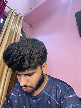 הופעת וובקאם של MASTTERRRR
