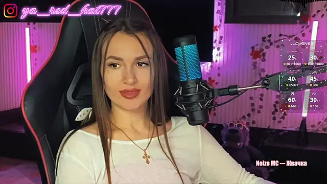 -RED_HAT- Live XXX-chat