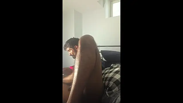 piggylatinoのウェブカメラショー