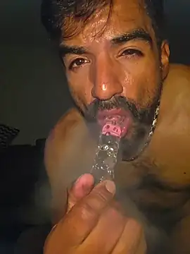 piggylatino webkamerás műsora