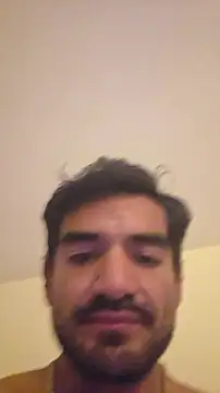 הופעת וובקאם של piggylatino