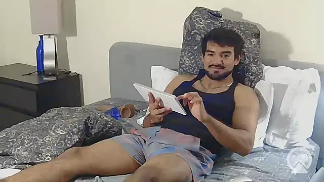 piggylatino Adlı Modelin Web Kamerası Şovu
