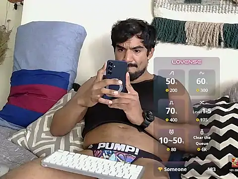 piggylatino: вебкам-шоу