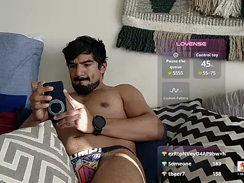 โชว์เว็บแคมของ piggylatino