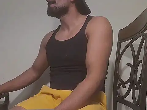 piggylatino's Webcam Show
