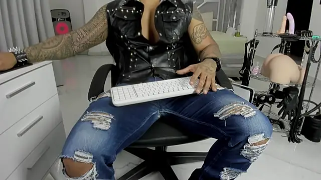 master_leather Webcam Show