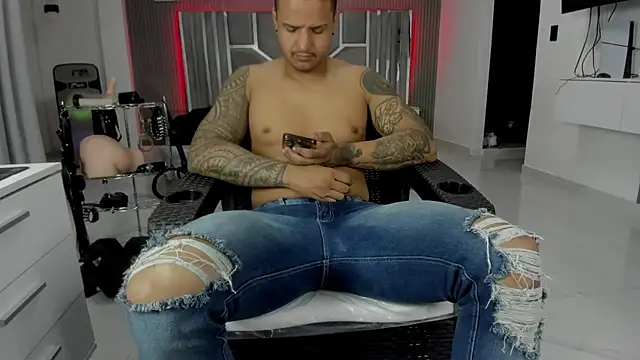 عرض كام master_leather