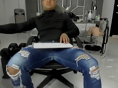 master_leather 在線直播表演