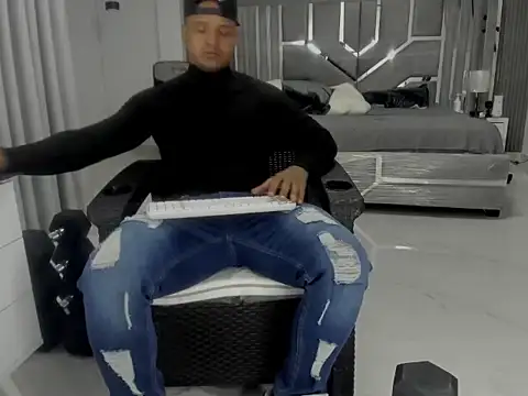 master_leather Show Webcam