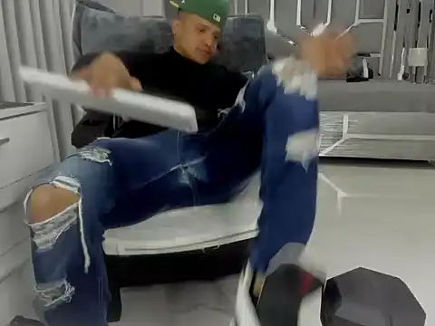 Show de master_leather na webcam