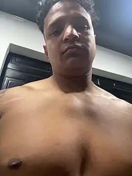 master_leather: διαδικτυακό σόου στην κάμερα