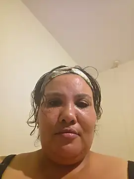 Curvy-Nthabi_X webcam show