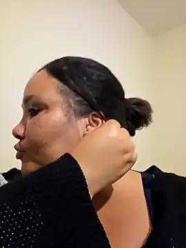 Show de webcam de Curvy-Nthabi_X