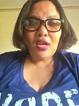 Curvy-Nthabi_X – webcam-show