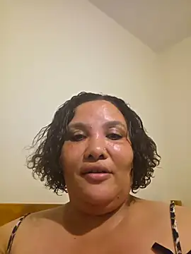 Curvy-Nthabi_X – webcam-show