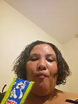 Webkamerová show Curvy-Nthabi_X