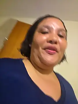 Curvy-Nthabi_X – webcam-show