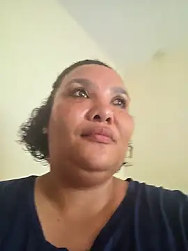 Curvy-Nthabi_X – webcam-show