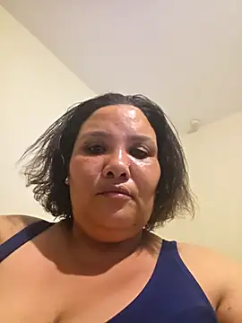 Show de webcam de Curvy-Nthabi_X
