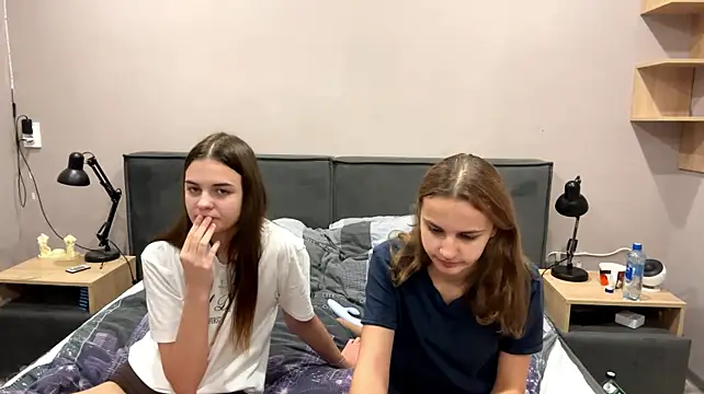 Doratryhard's Webcam Show